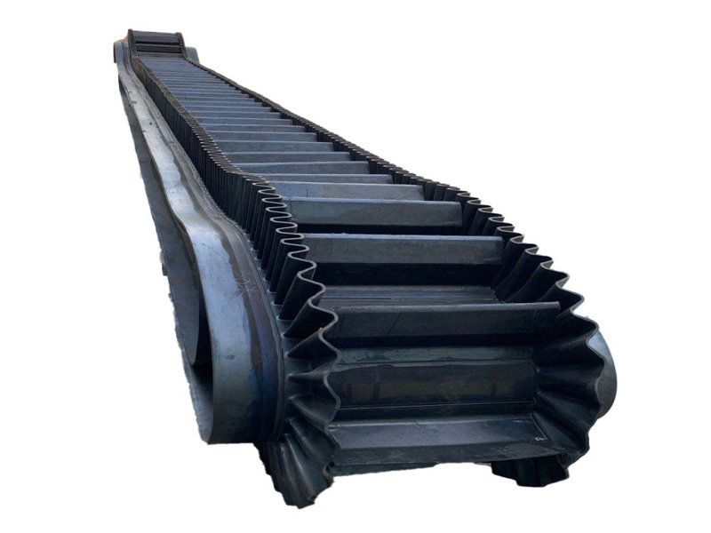 Dip-Angle Corrugated Sidewall Conveyor Belt